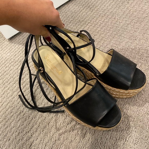 Seniorah Black Leather Wrap-Up Espadrilles - Picture 4 of 16